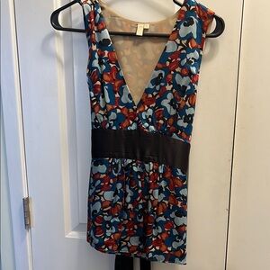 Floral V-Neck Sleeveless Dress